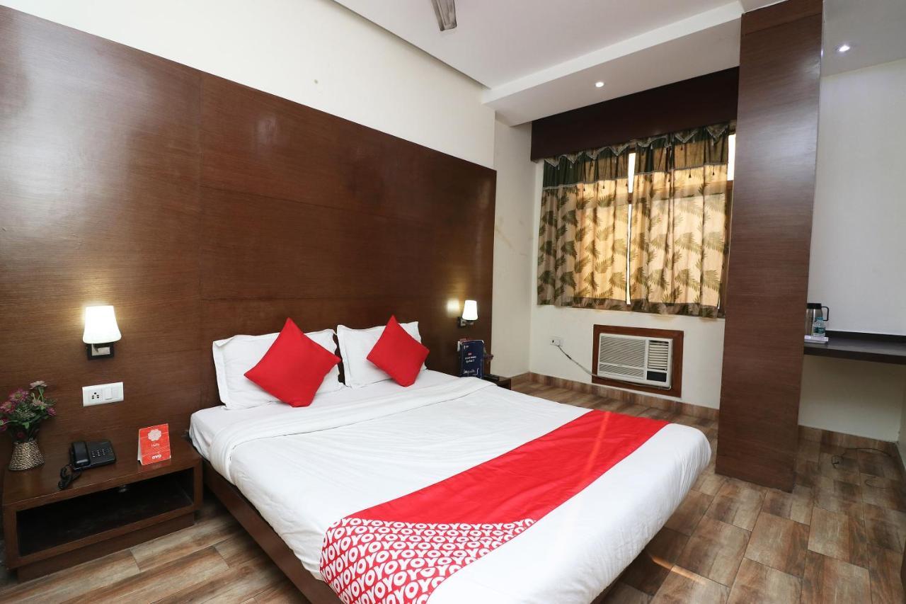 ניו דלהי Oyo 18753 Hotel Glance Inn מראה חיצוני תמונה